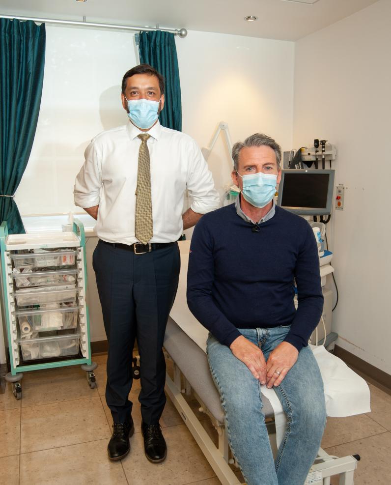 Patient Mark Howell and Surgeon Asif Chaudry