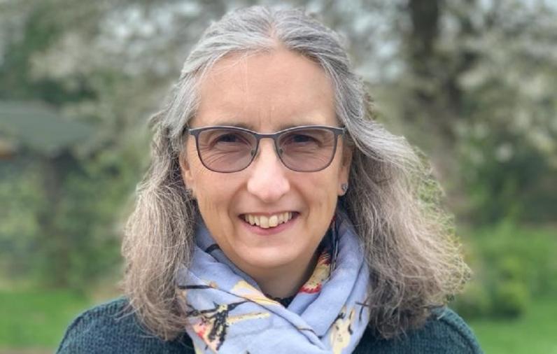 Aileen Curtis, Specialist Pelvic Health Physiotherapist