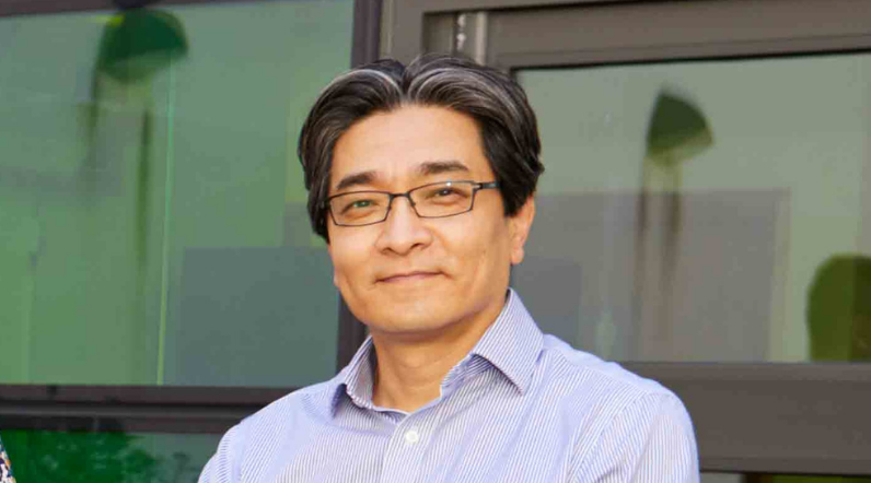 Professor Dae Kim